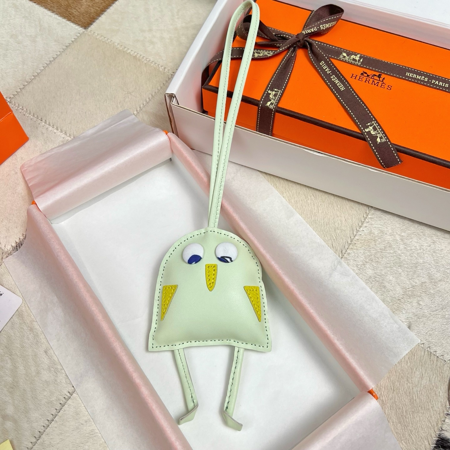 hermes Small pendant