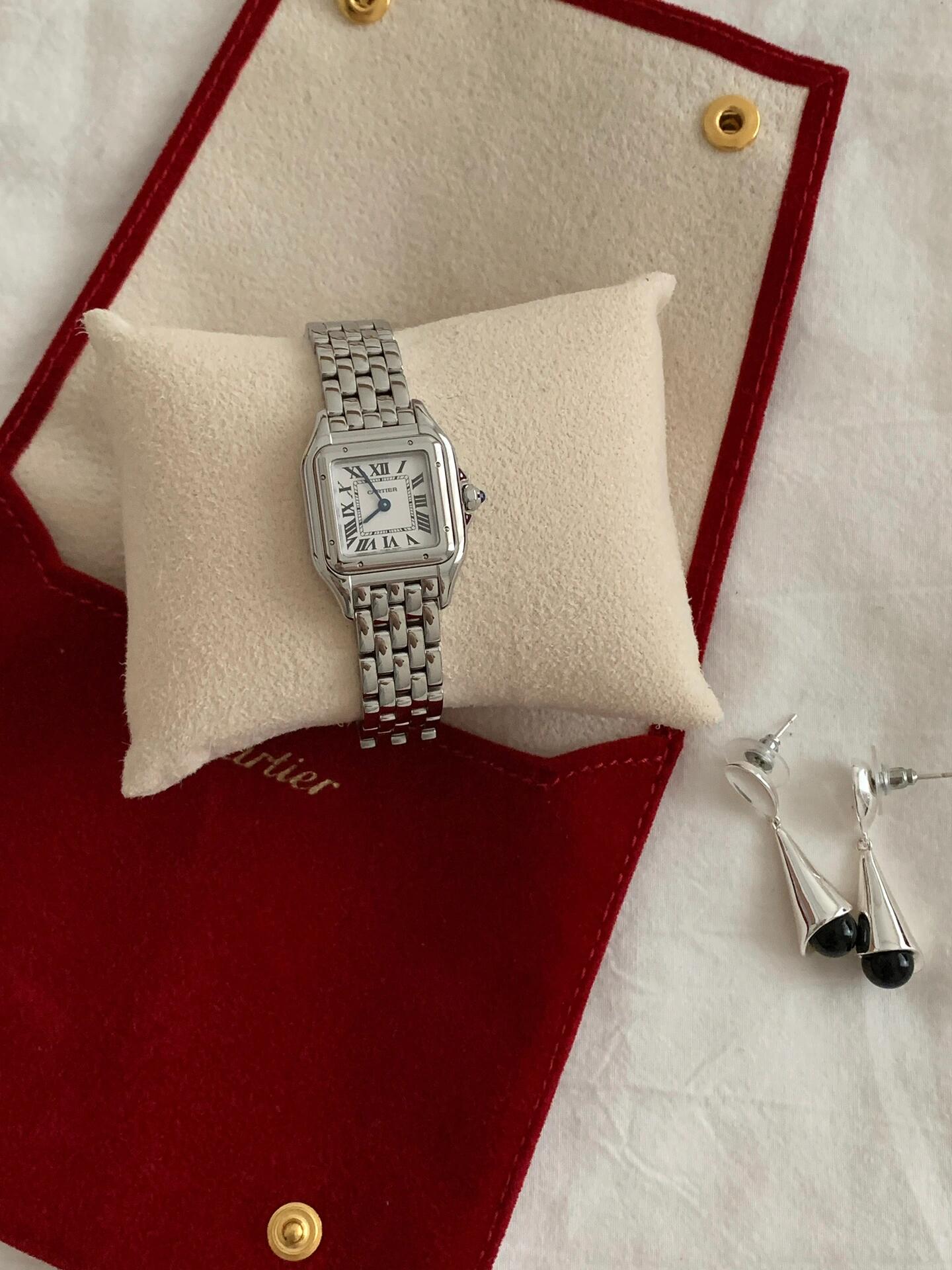 Ladies' watch