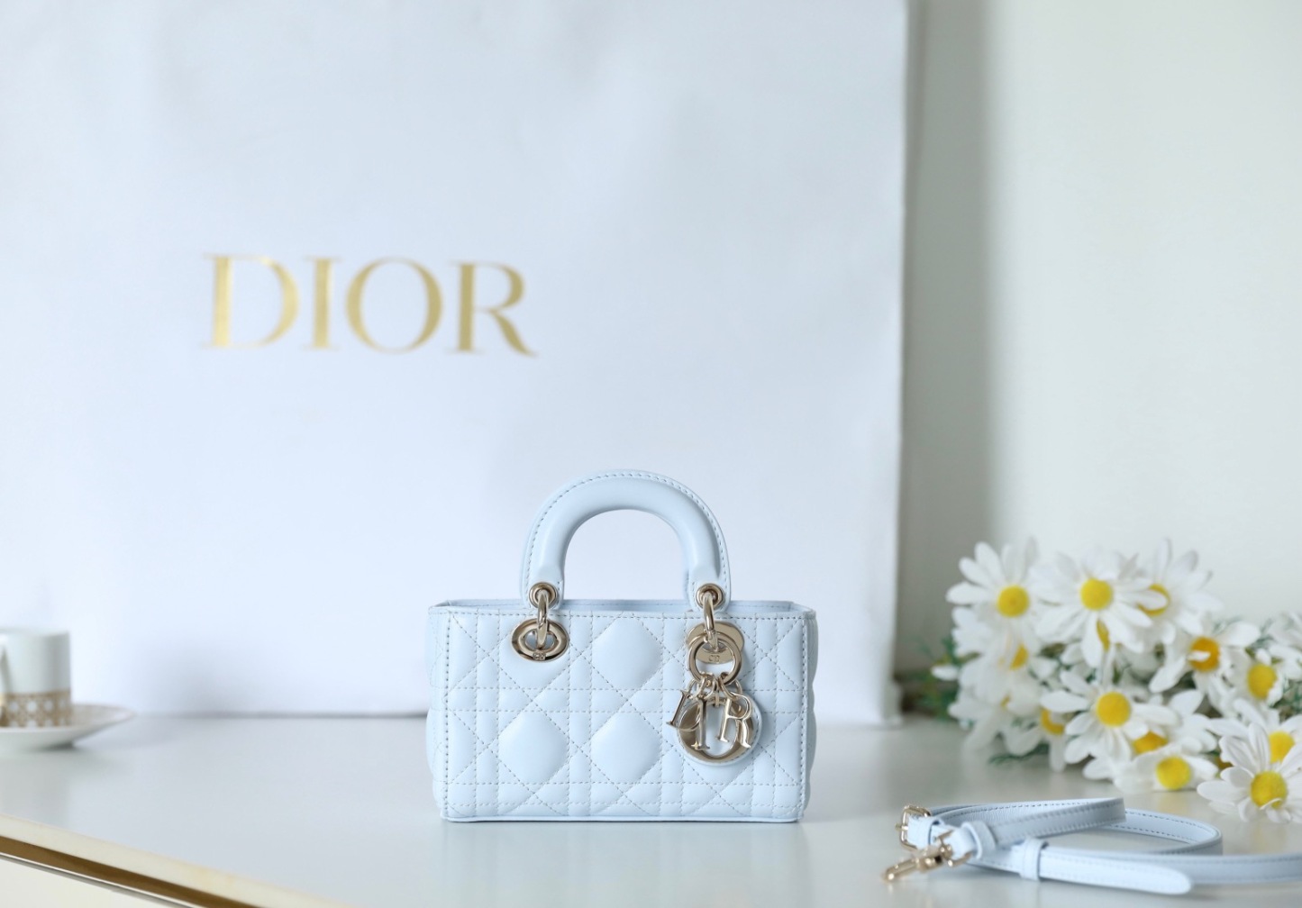 Dior
