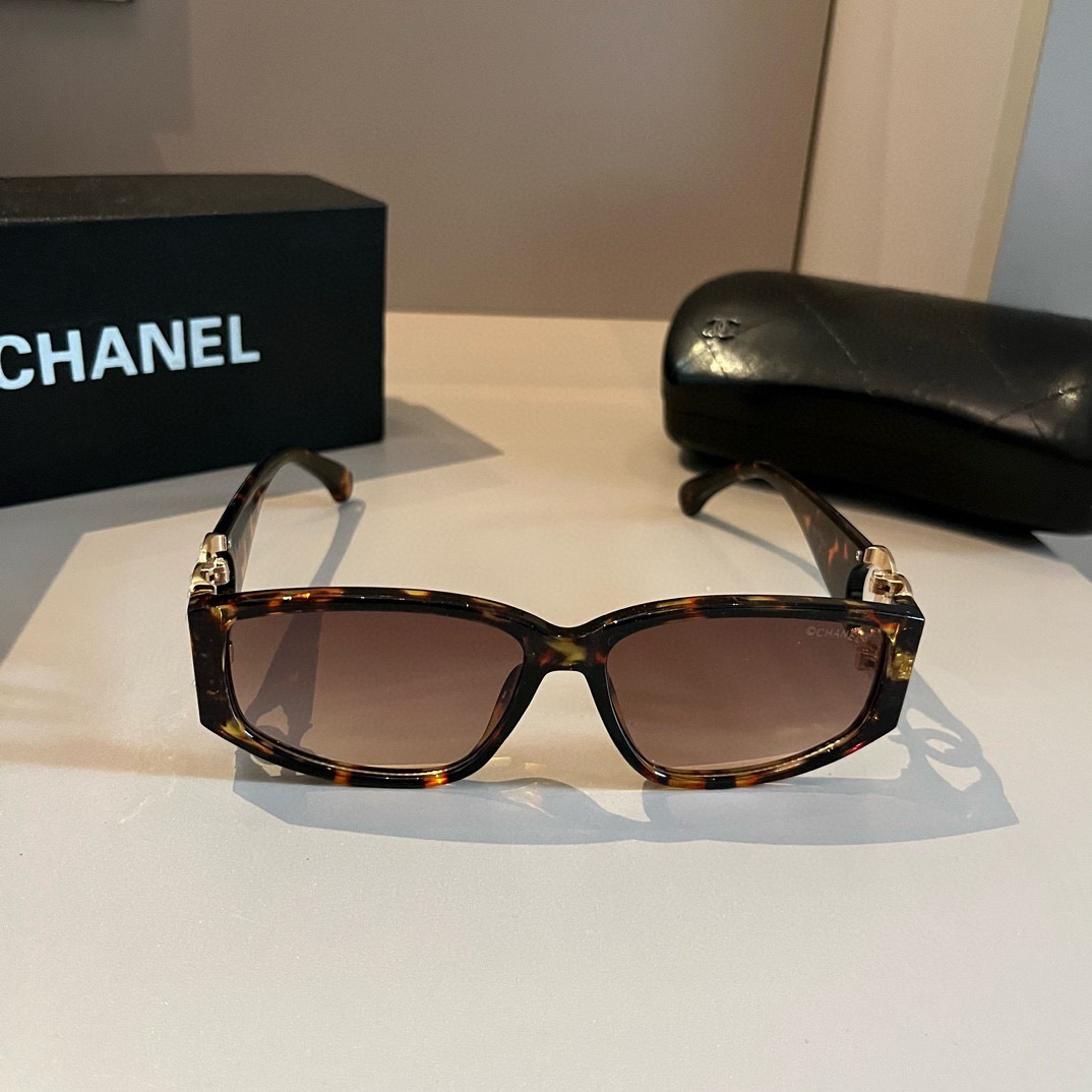 chanel--Sunglasses