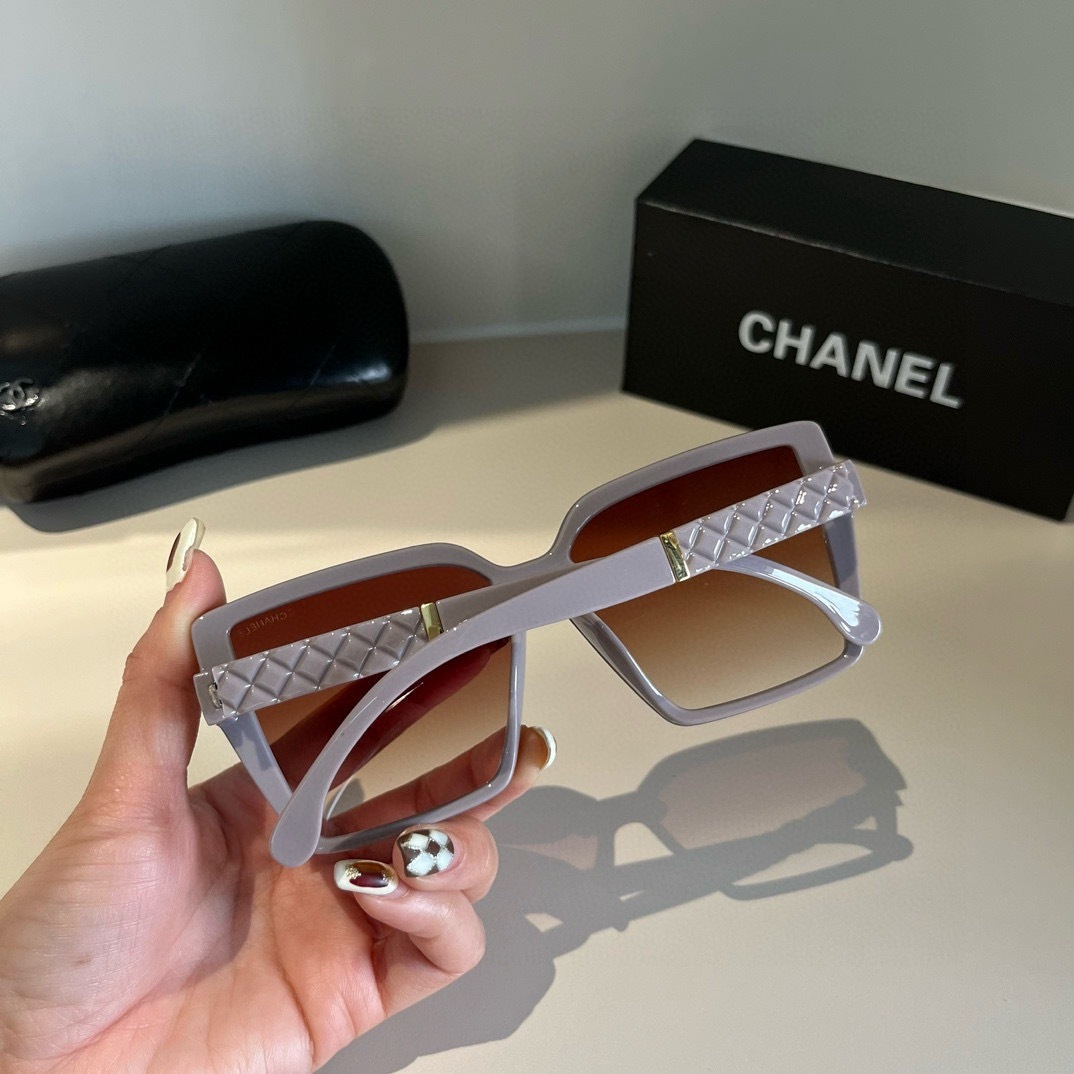chanel--Sunglasses