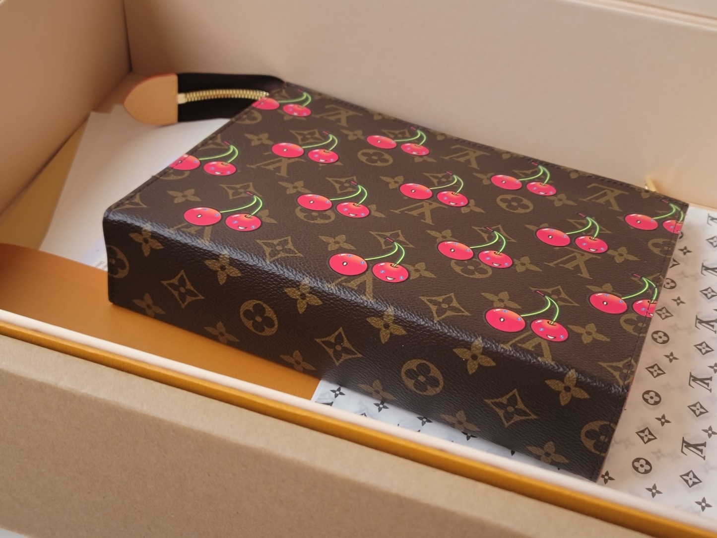 lv