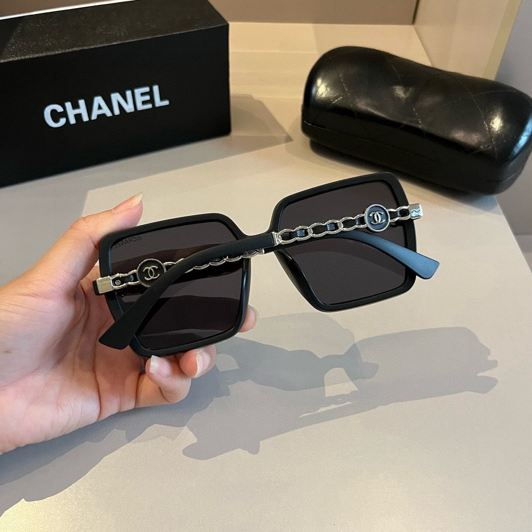 chanel-Sunglasses