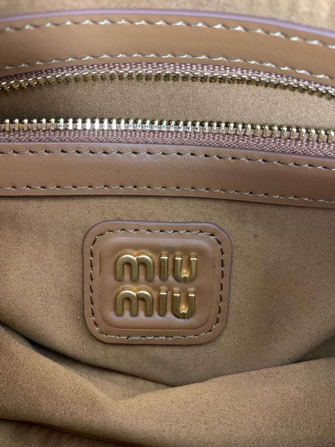 miumiu
