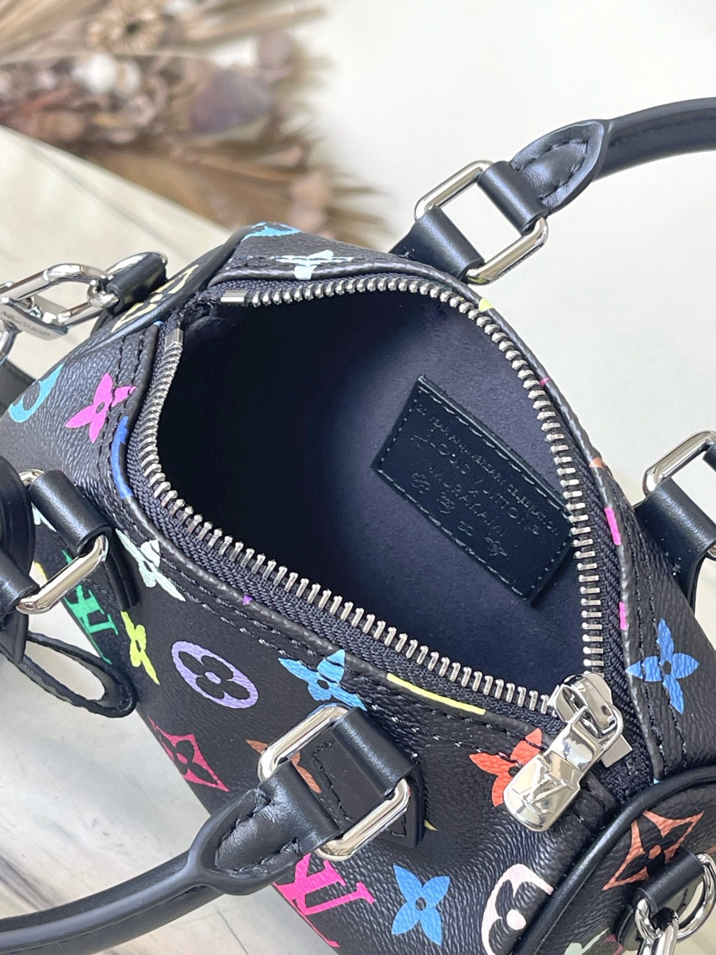 lv