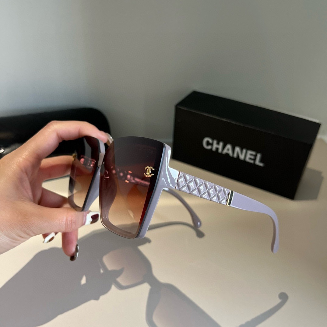 chanel--Sunglasses