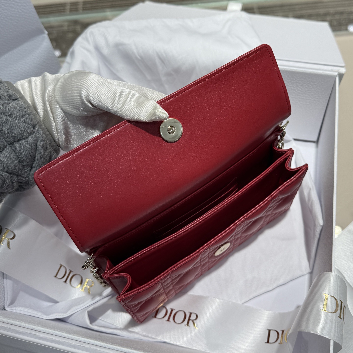 Dior