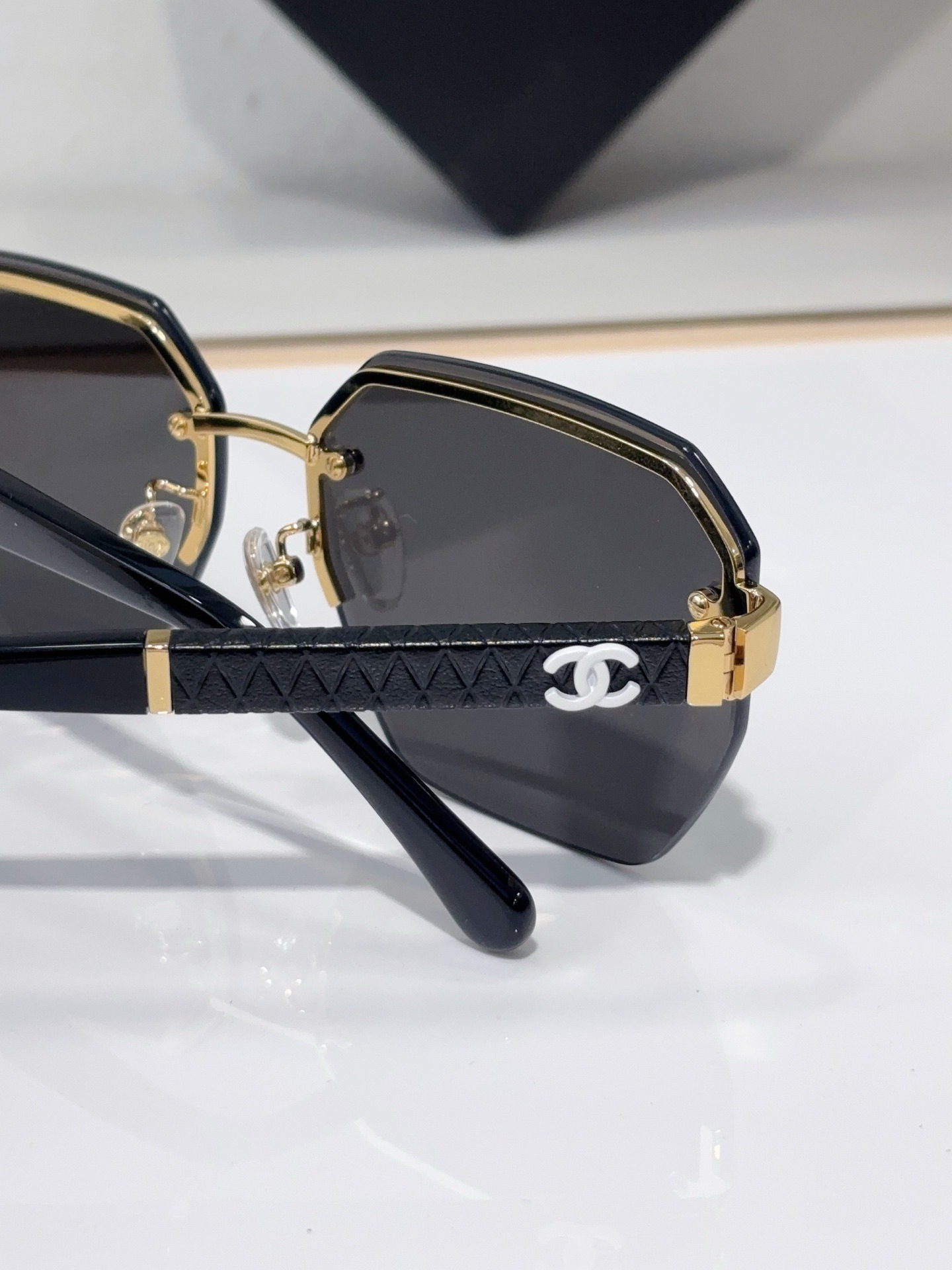 chanel-Sunglasses