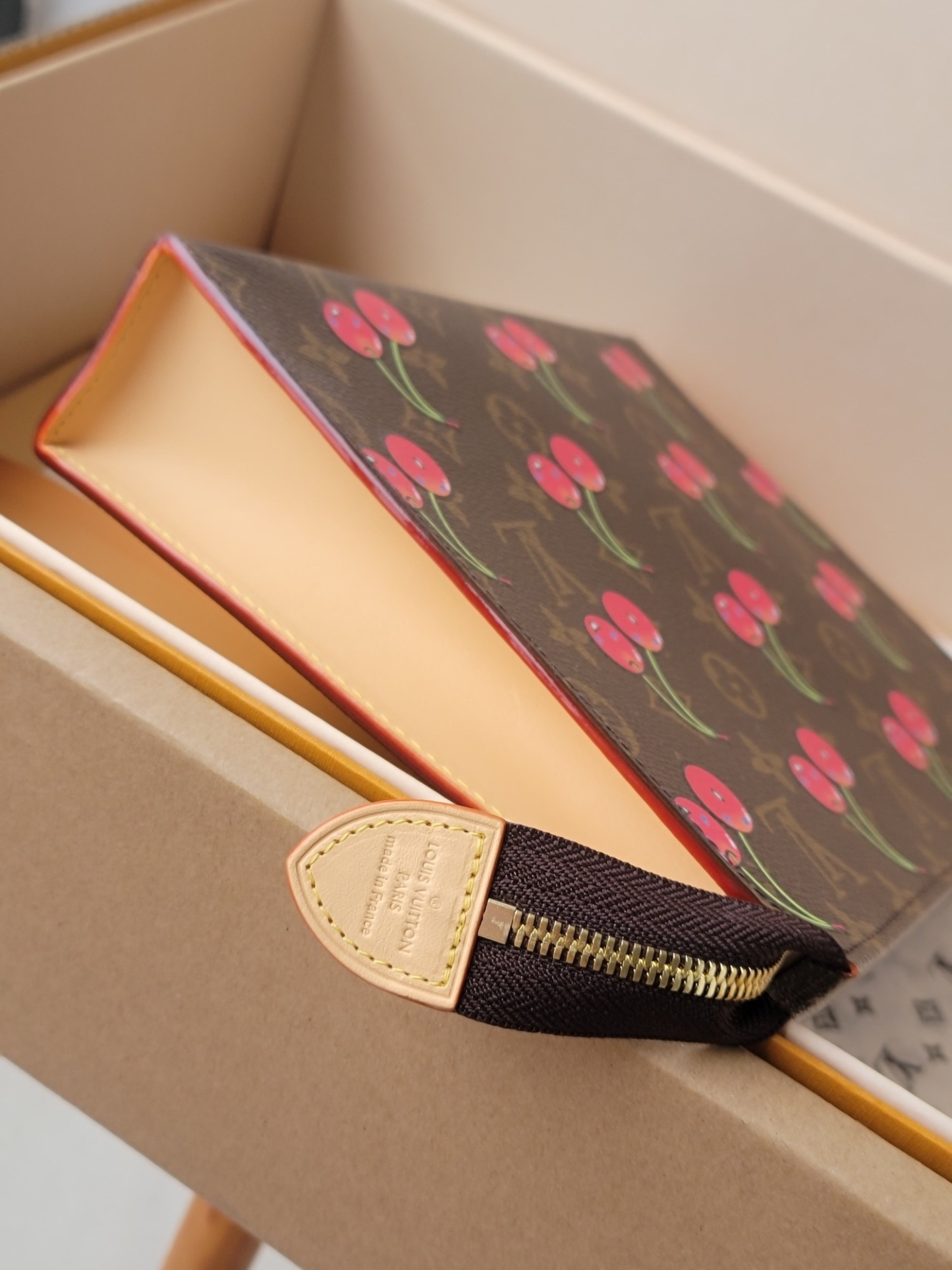 lv