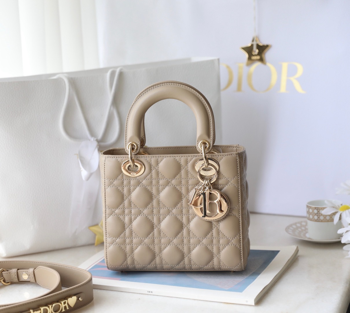 Dior