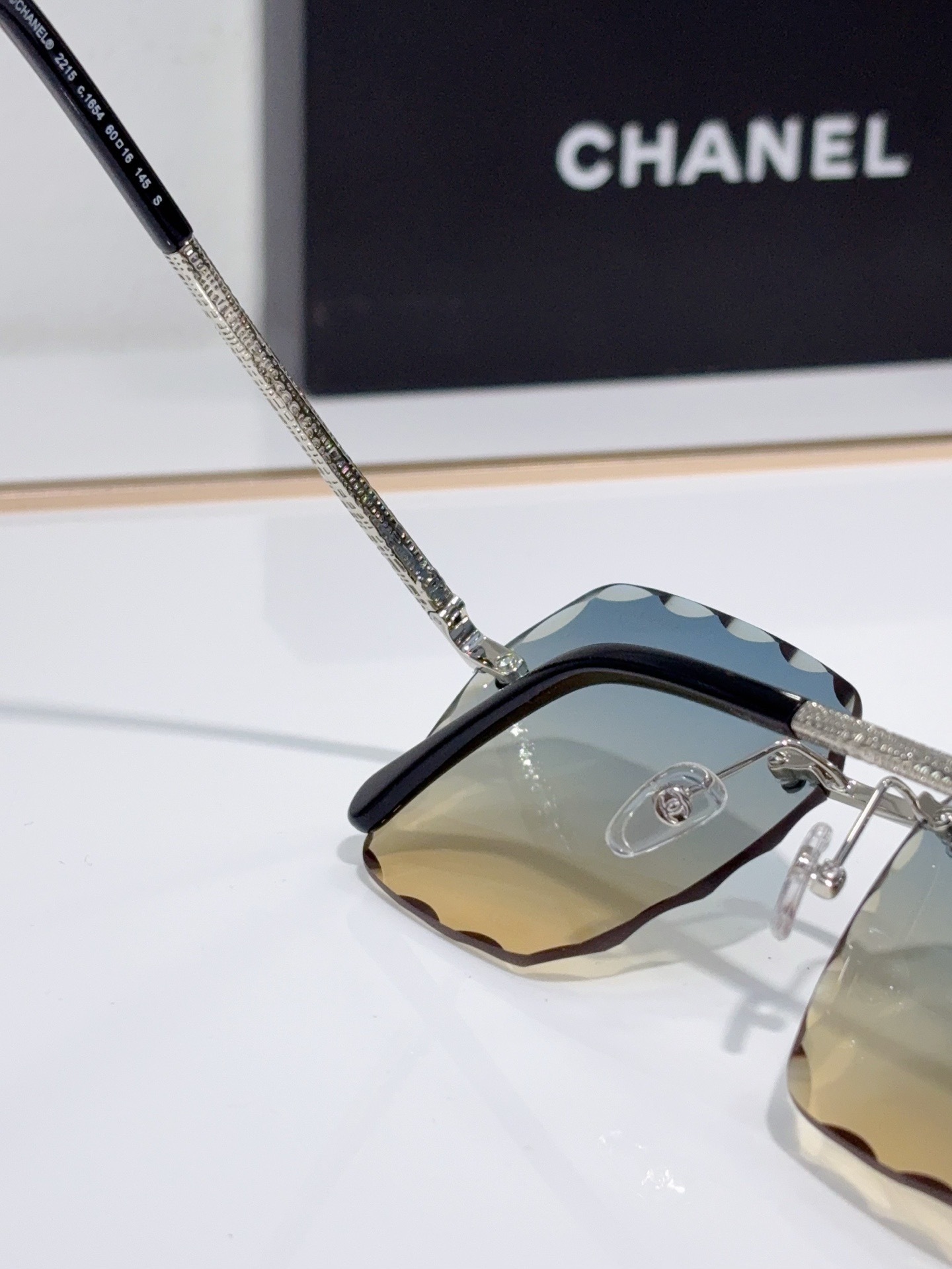 chanel-Sunglasses