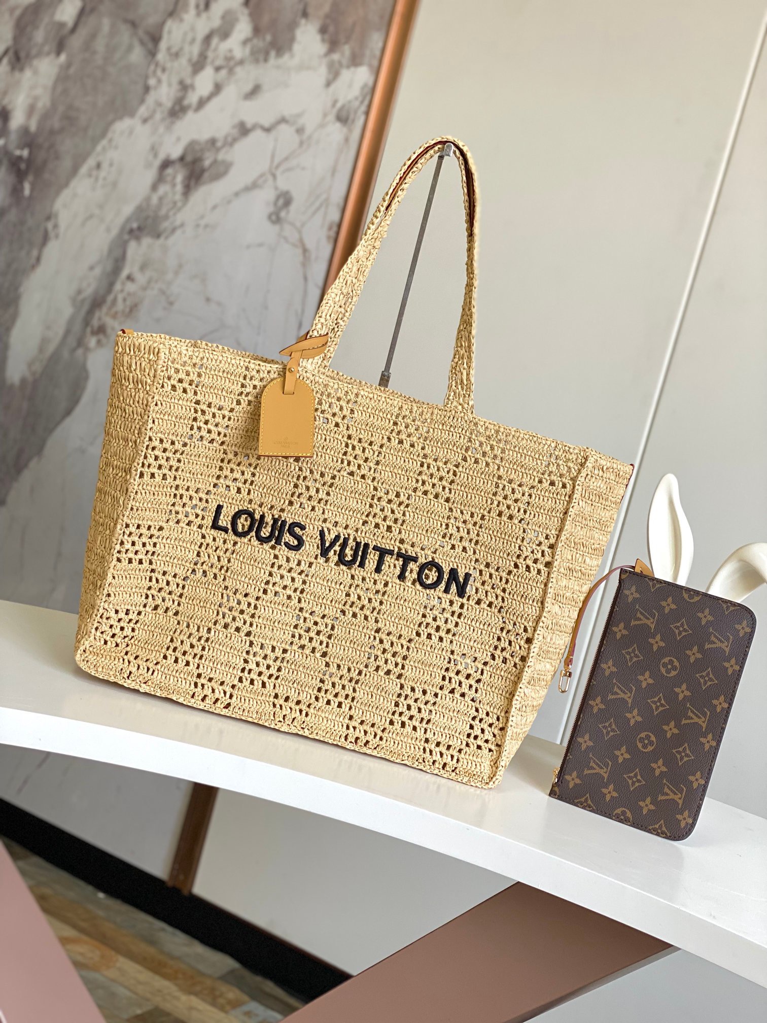 lv