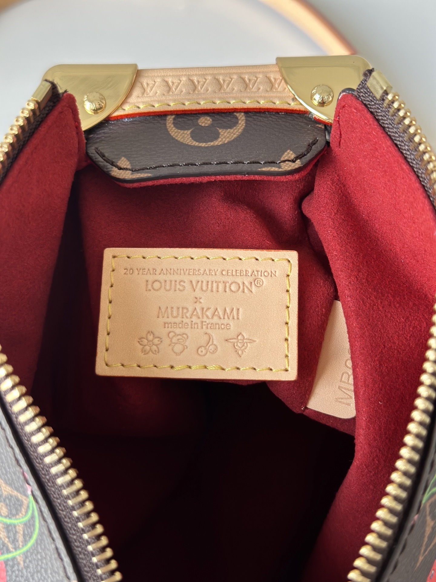 lv