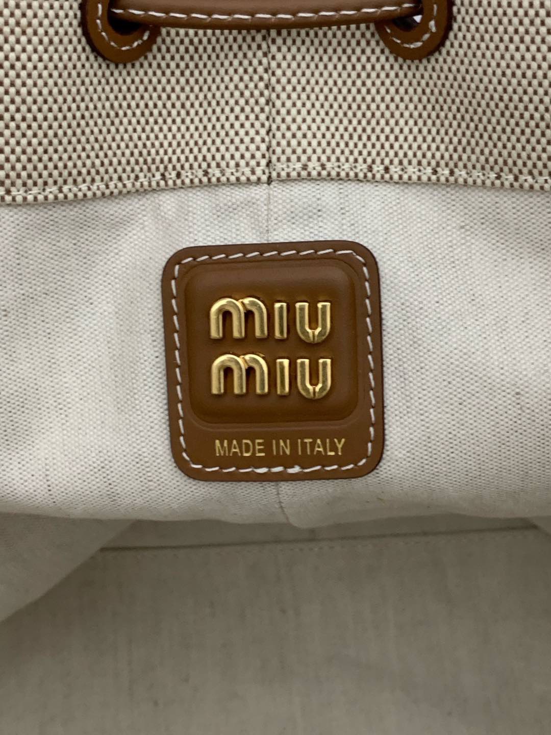 miumiu