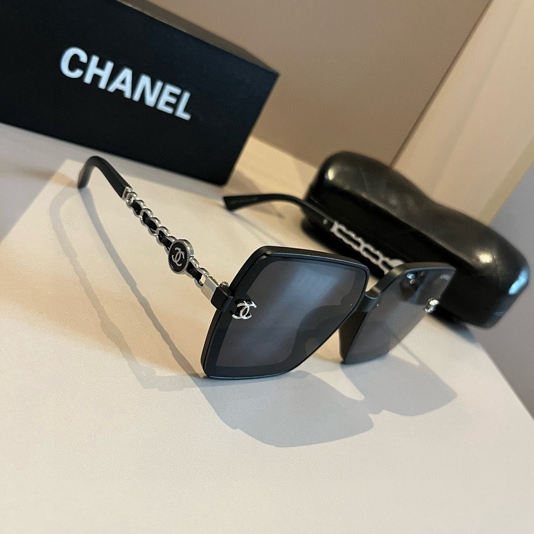 chanel-Sunglasses