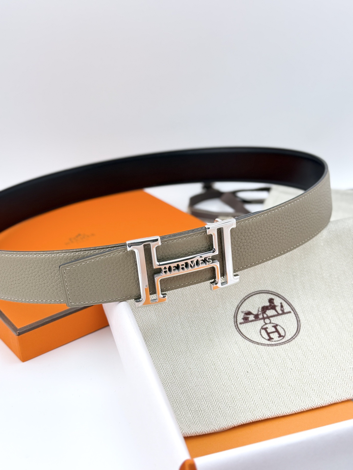 Men's belt