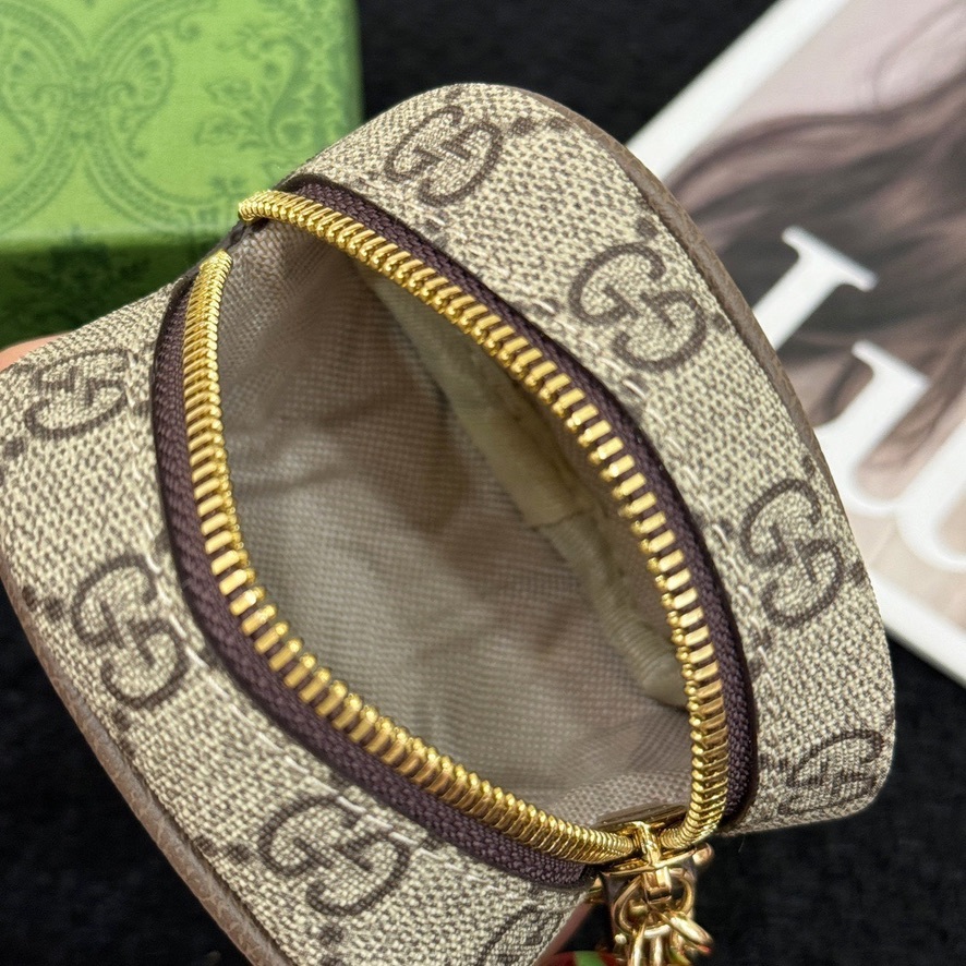 Small pendant