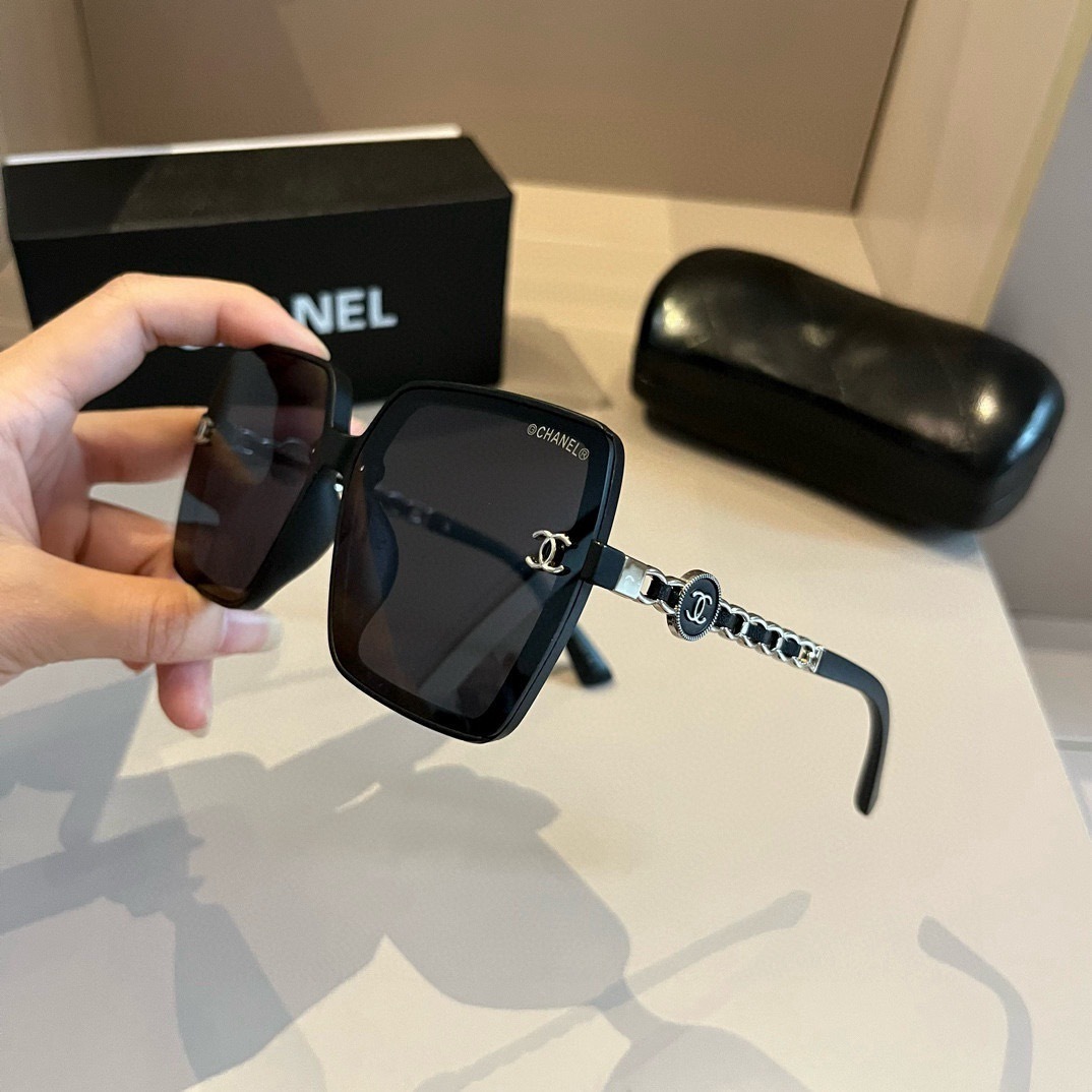 chanel-Sunglasses