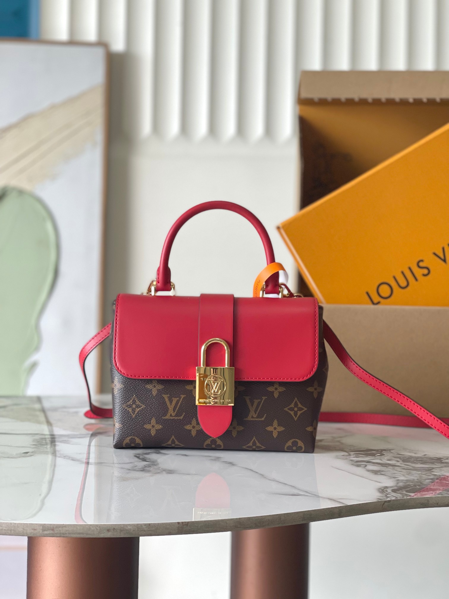 lv