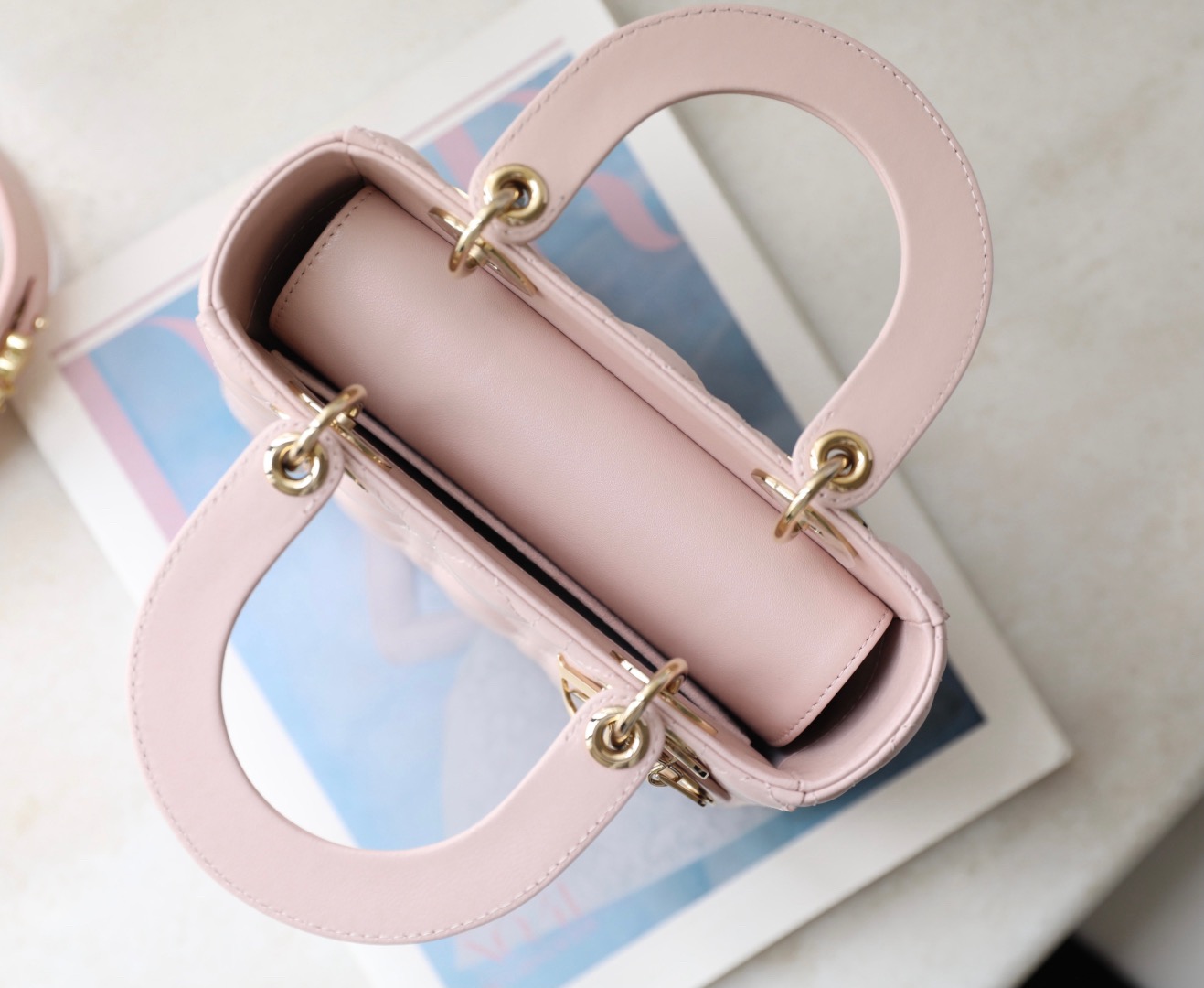 Dior