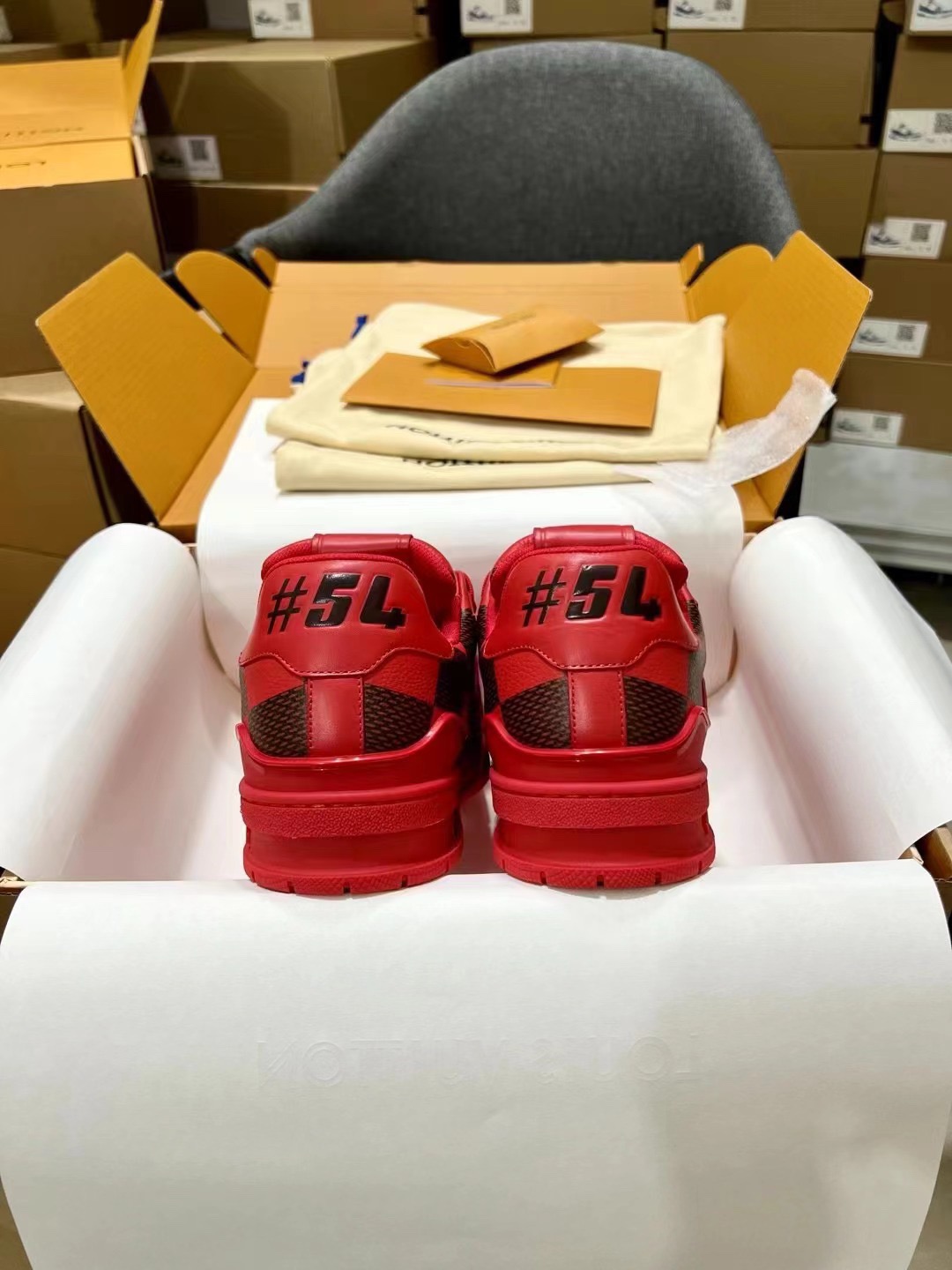 Men's shoes