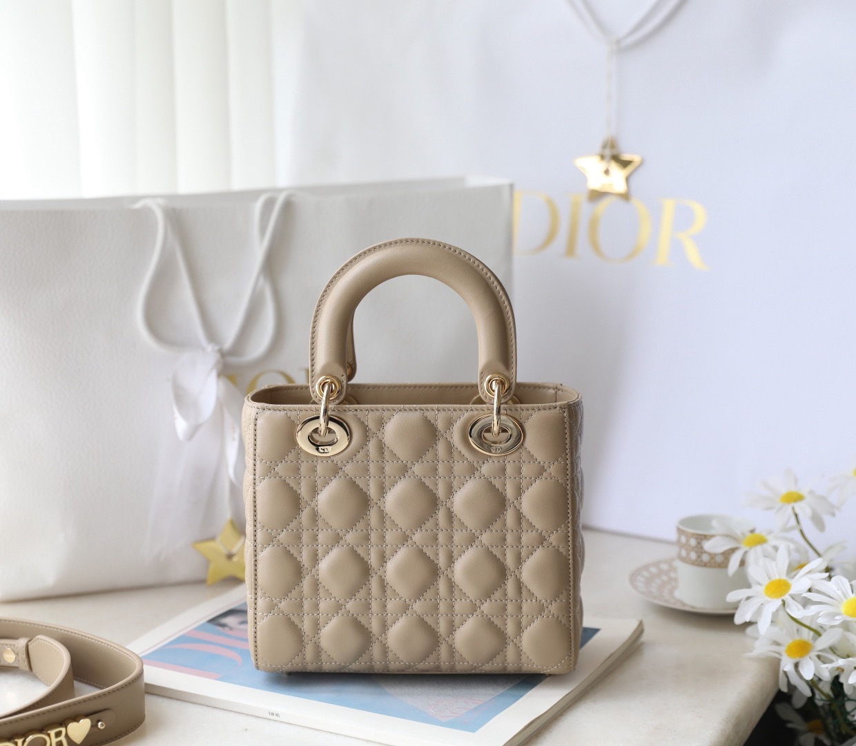Dior