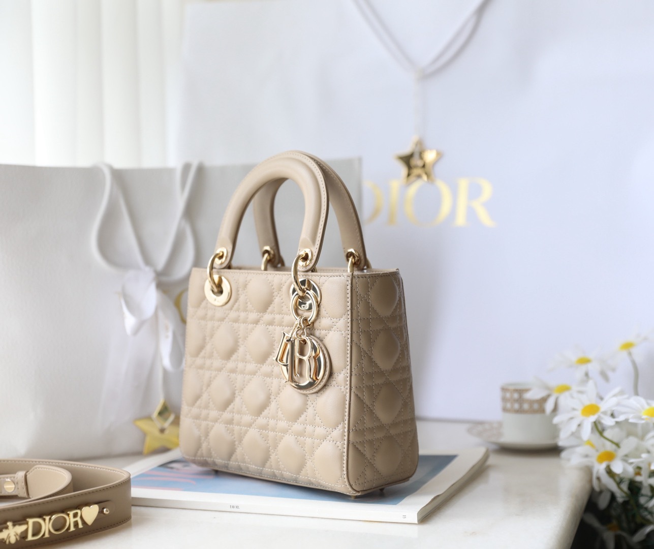 Dior