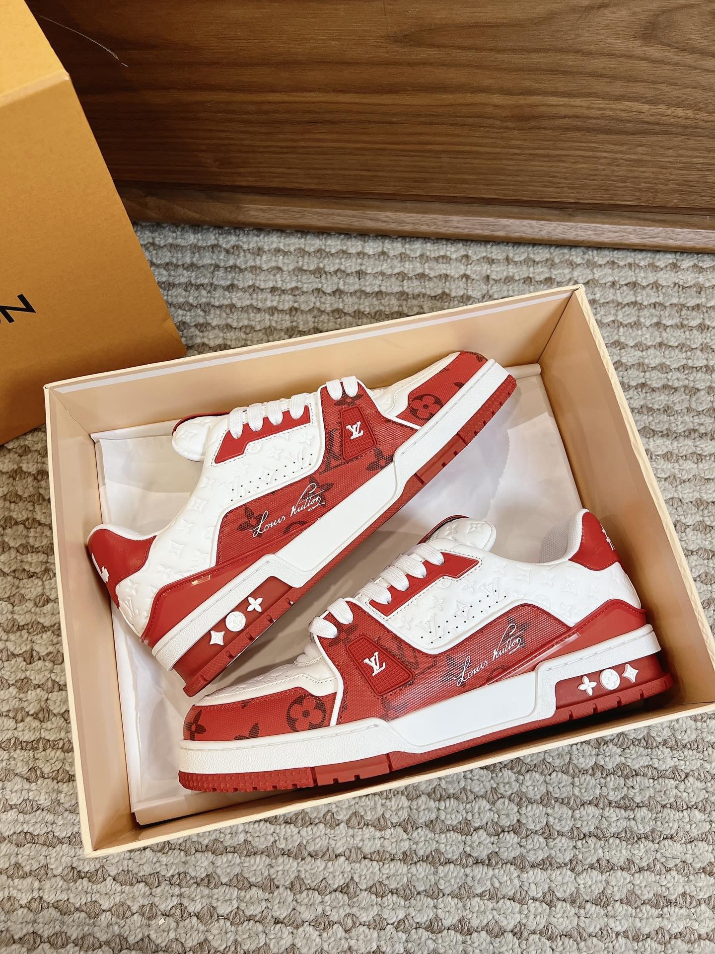 Men's shoes