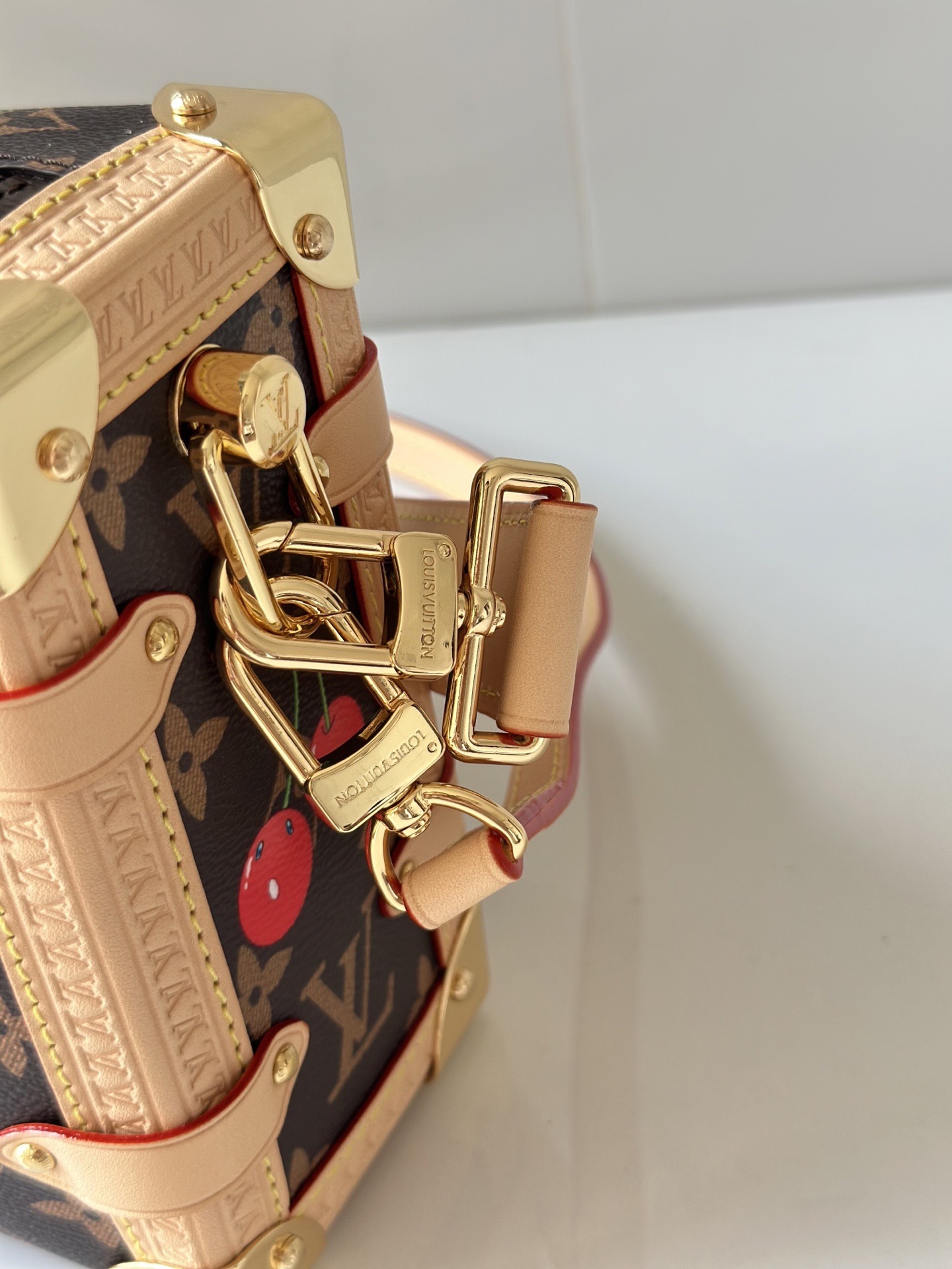lv