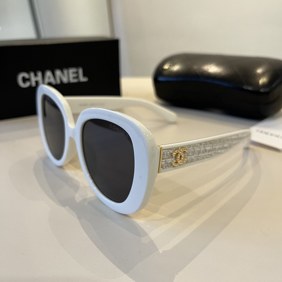 chanel--Sunglasses