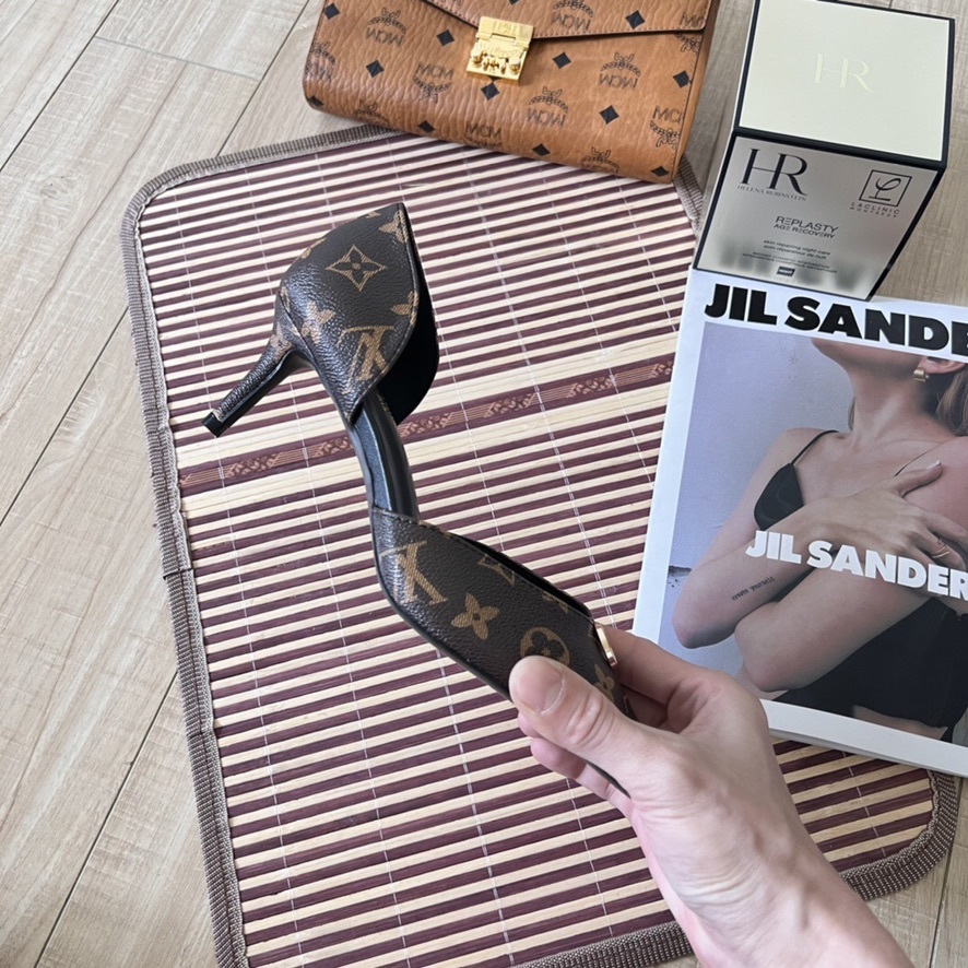 lv High heels