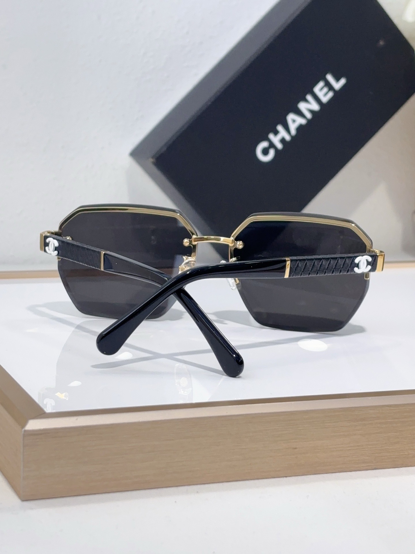 chanel-Sunglasses