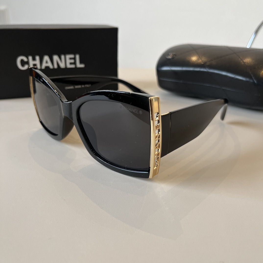 chanel--Sunglasses