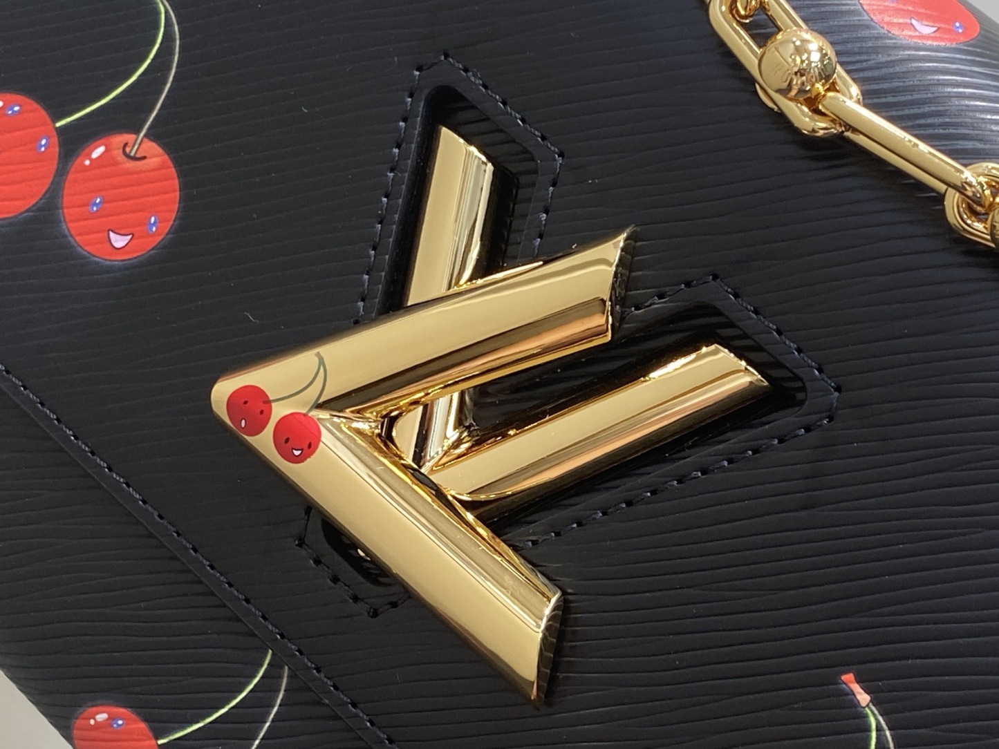 lv