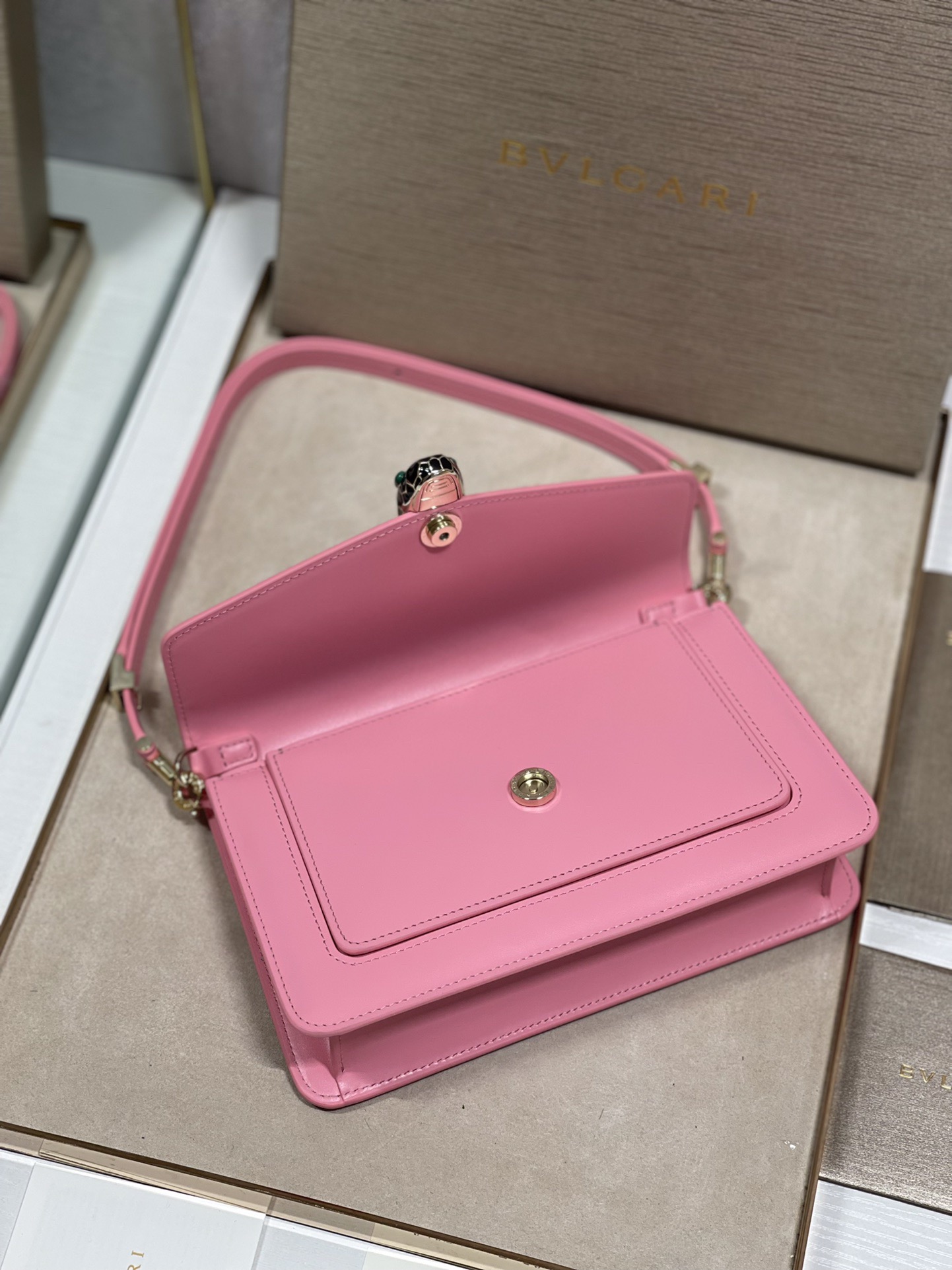 BVLGARI