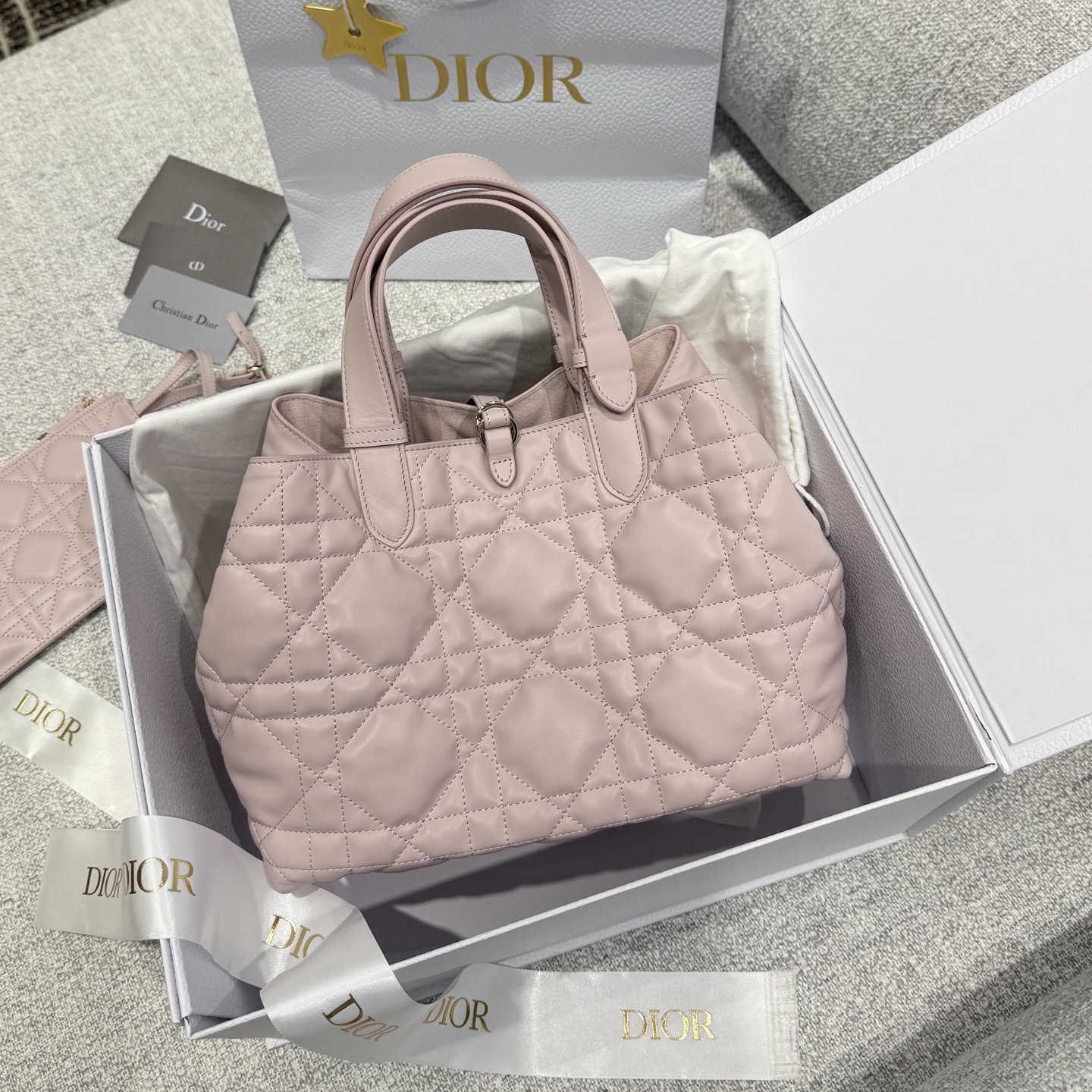 Dior