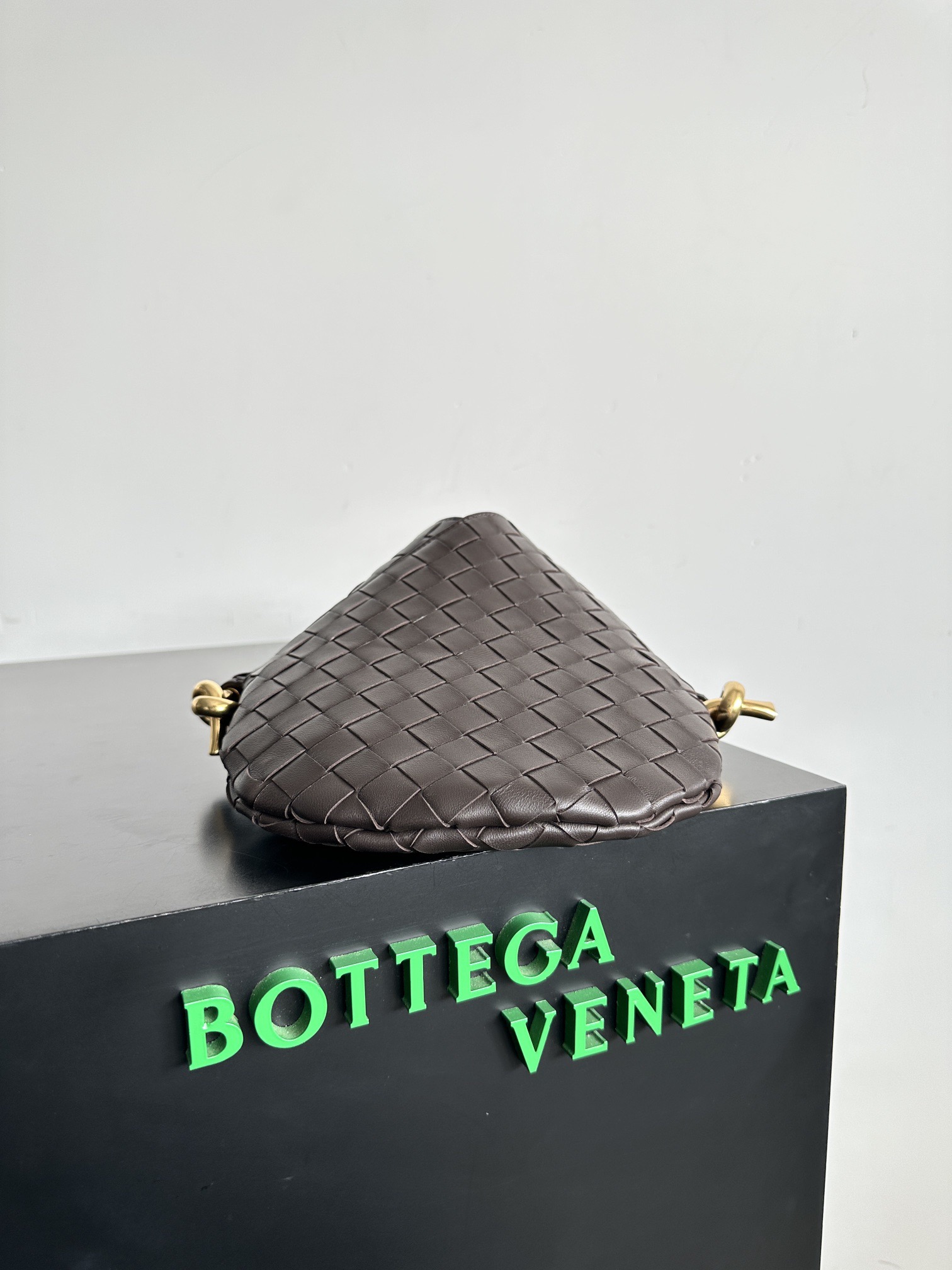 bv