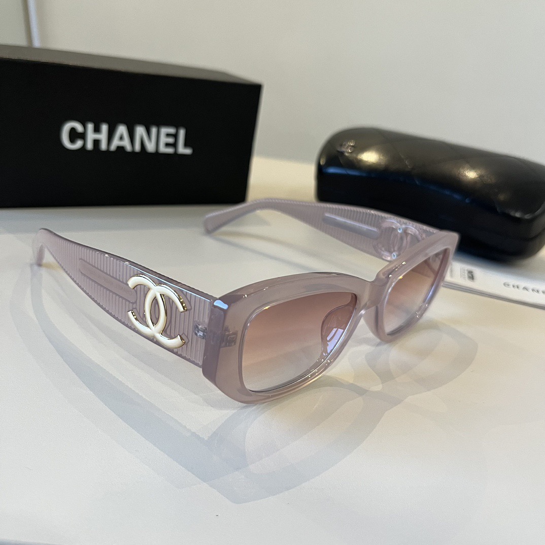 chanel--Sunglasses