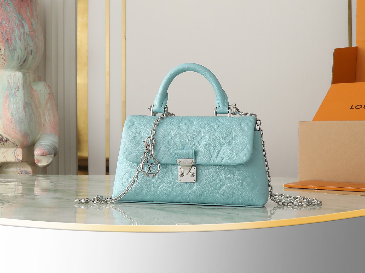 lv