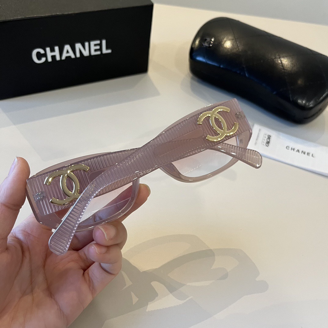 chanel--Sunglasses