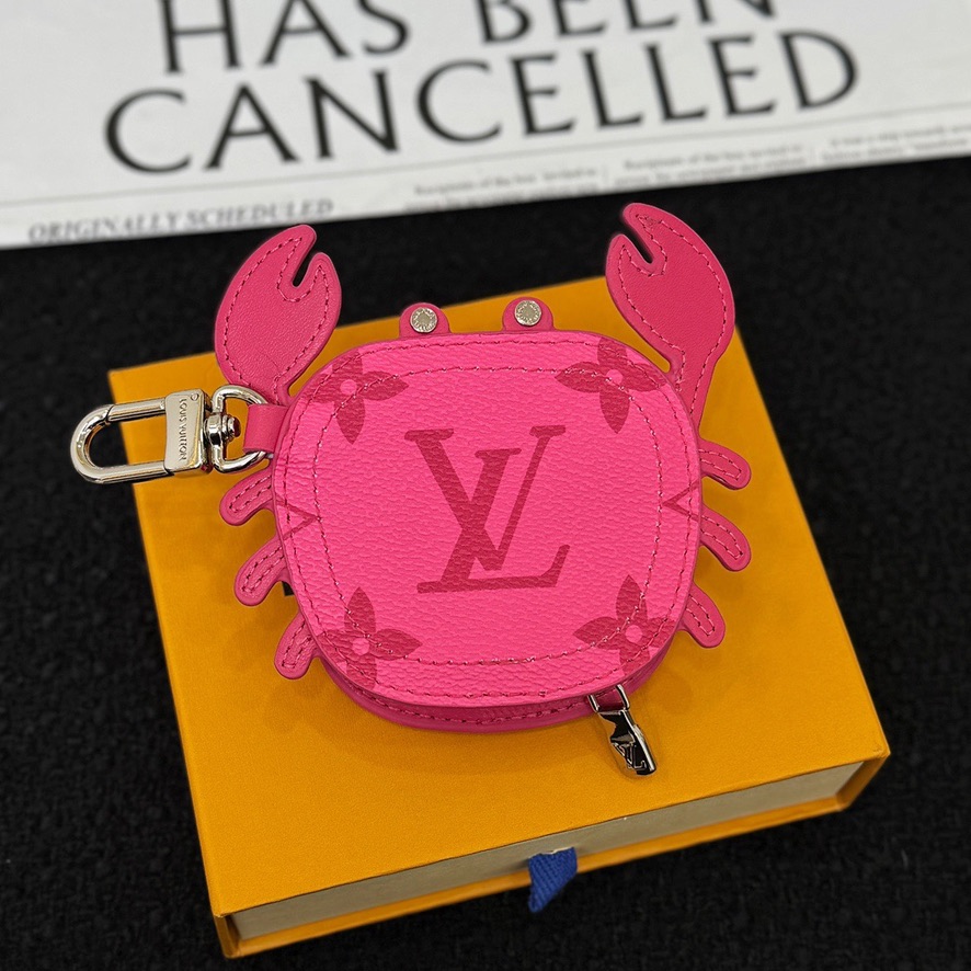 Small pendant