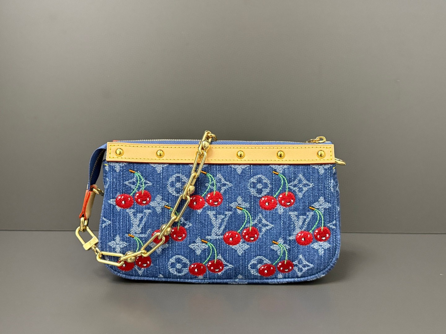 lv