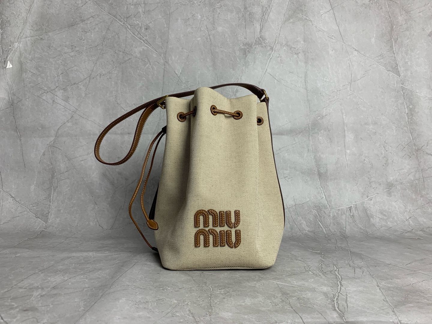 miumiu