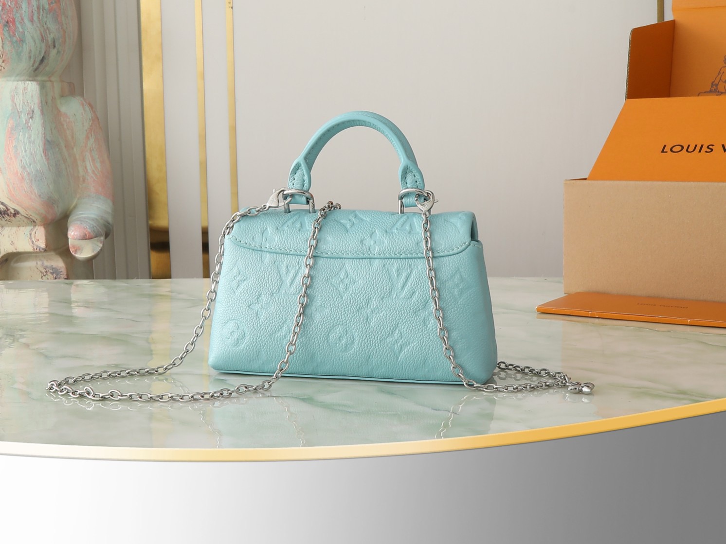 lv