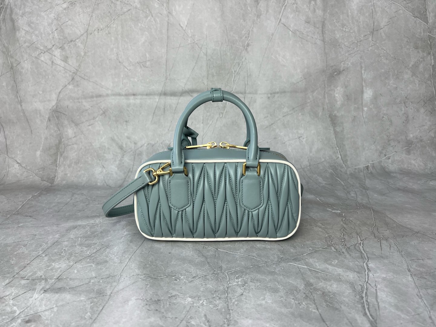 miumiu