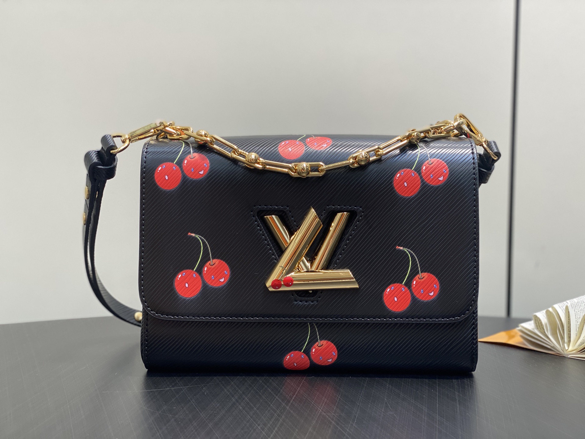 lv
