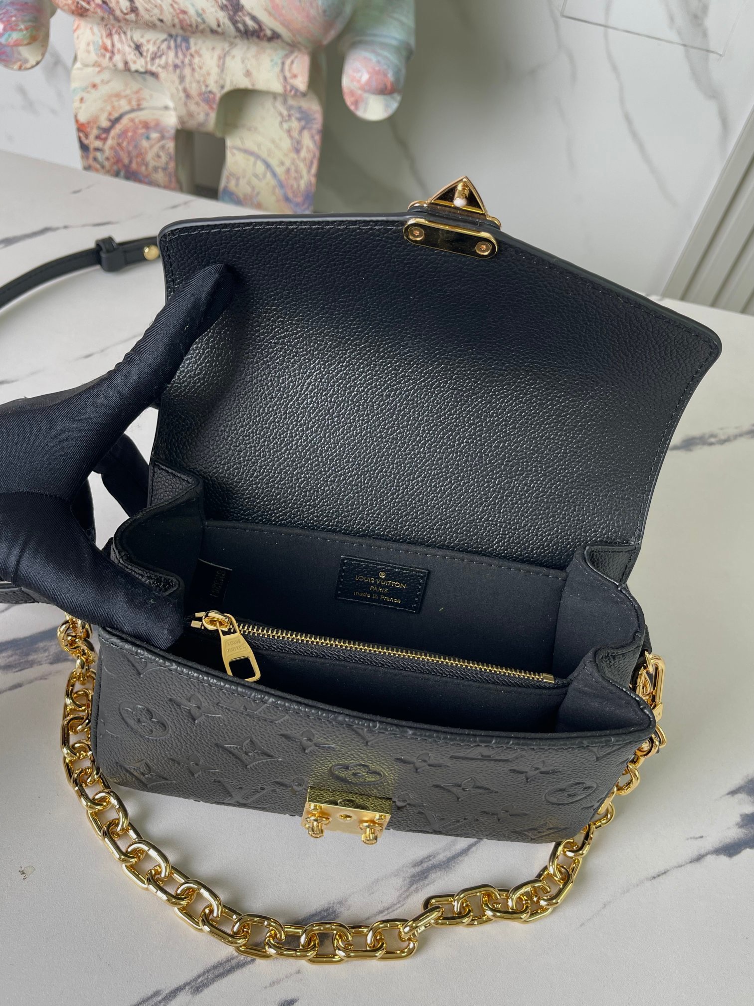 lv