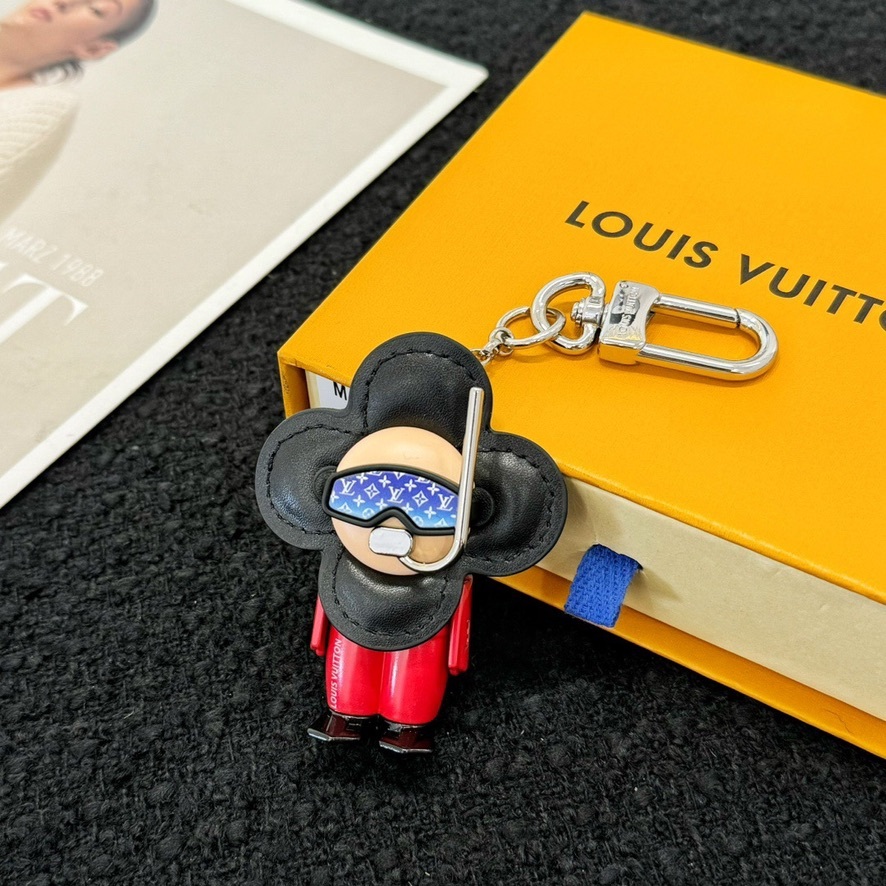 Small pendant