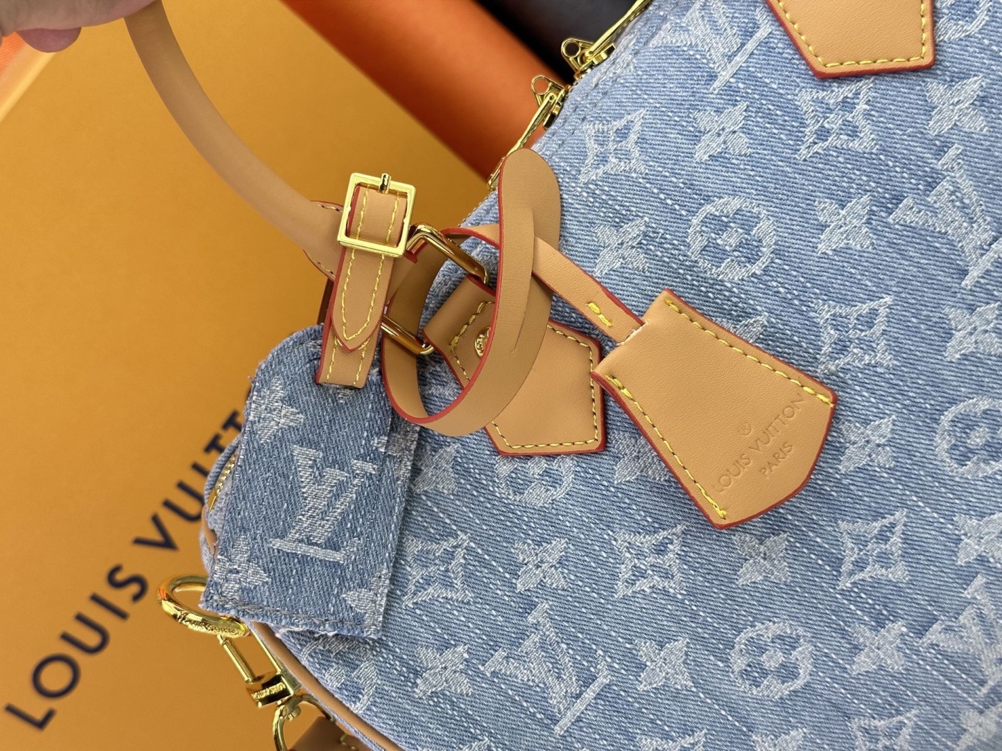 lv