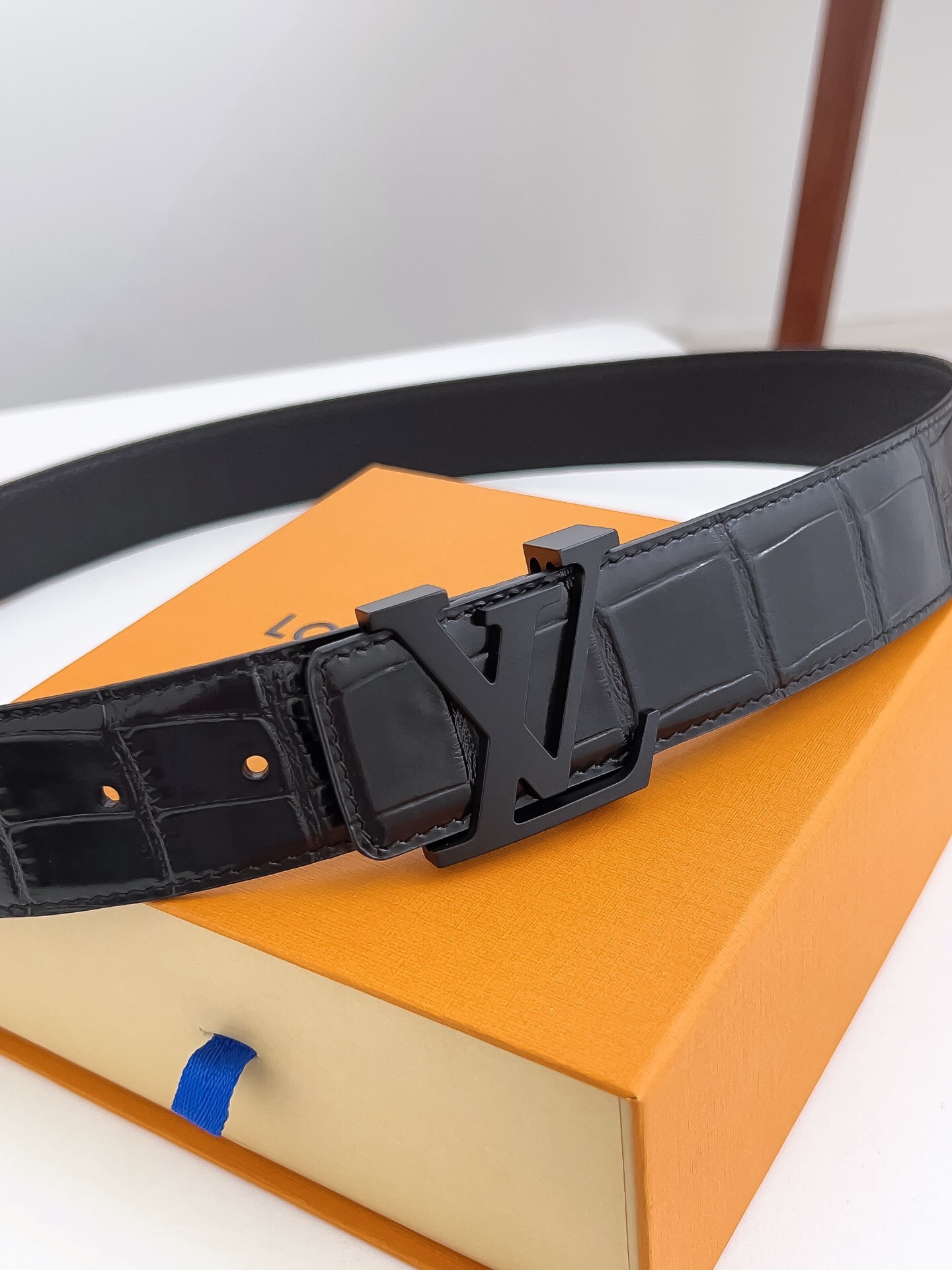 Men's belt